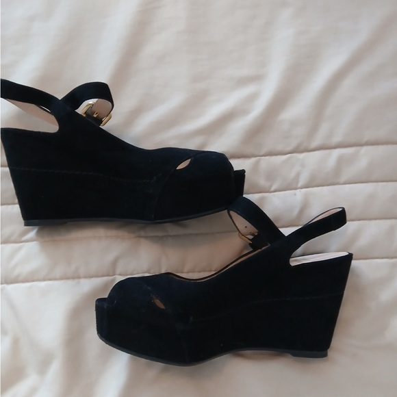 Stuart Weitzman Black Wedge Heels - Picture 2 of 7